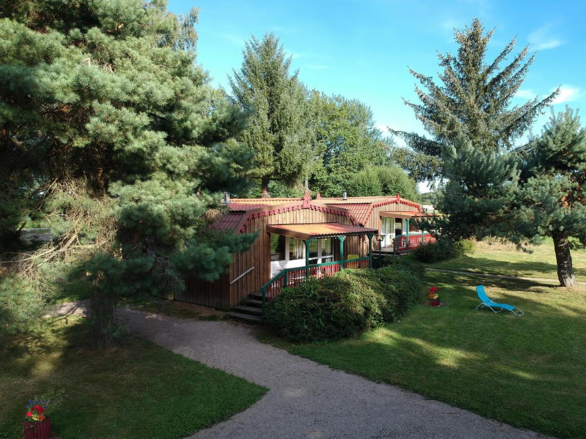 Chalets Des Trois Hetres Plombières-les-Bains Exteriér fotografie