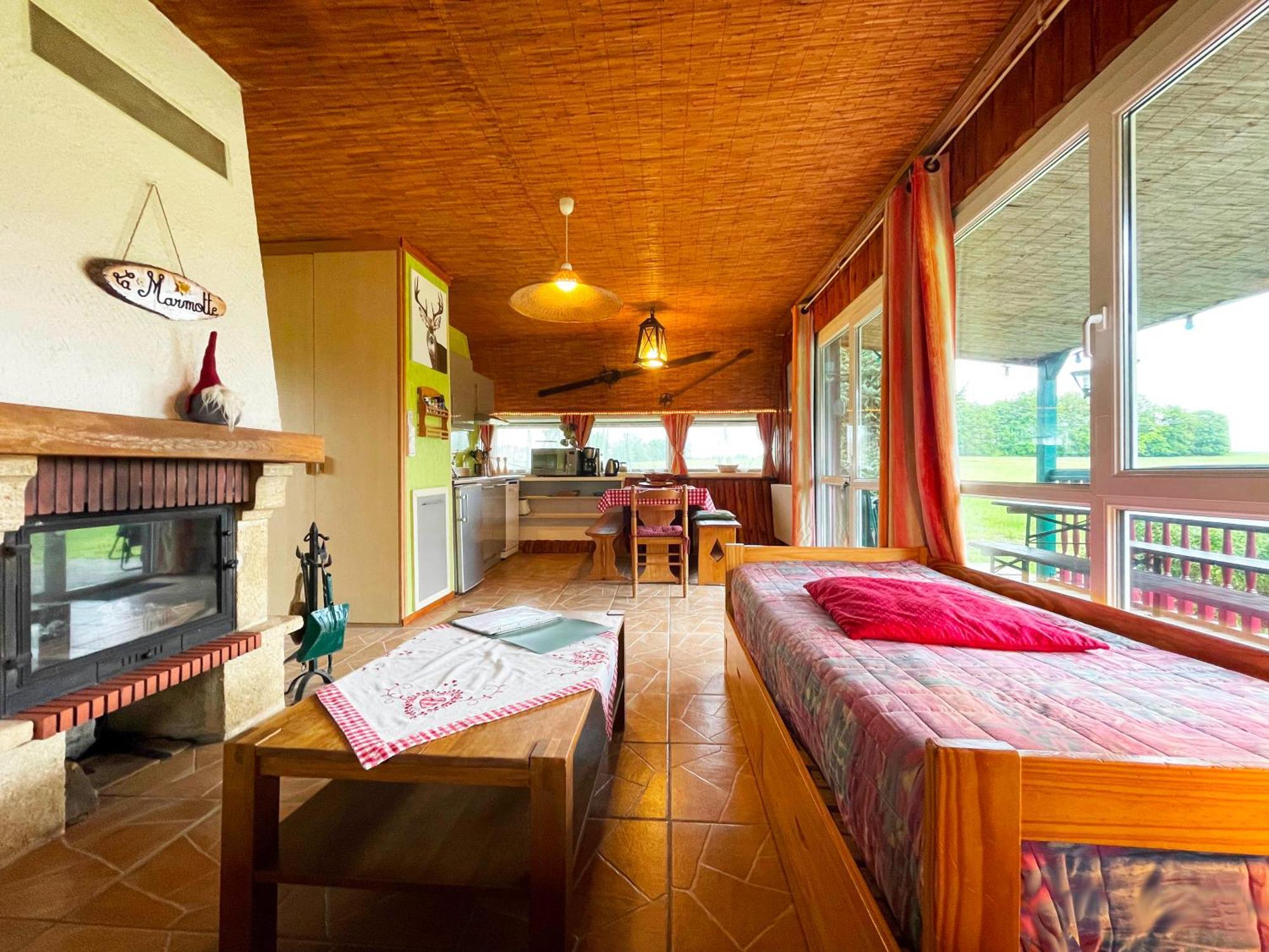 Chalets Des Trois Hetres Plombières-les-Bains Exteriér fotografie